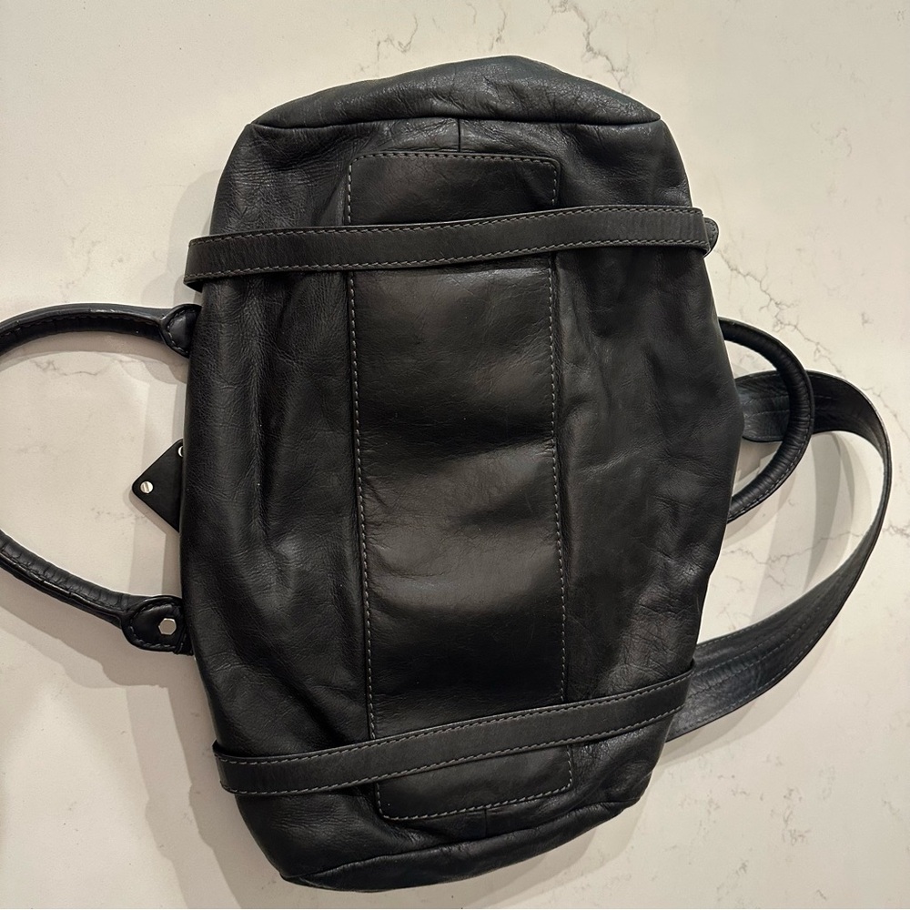 Marc By Marc Jacobs Black Leather Shoulder Bag - Picture 7 of 8